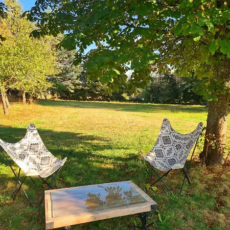 Jade Проживание в семье